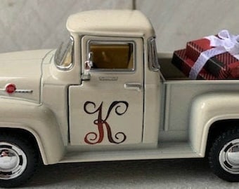 Farmhouse Christmas, Metal Christmas Truck, Red Christmas Truck,Farm Truck,Christmas Truck,Buffalo Check Decor,Buffalo Check Christmas Truck