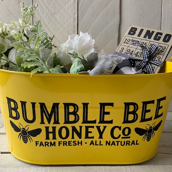 Farmhouse Decor,Farmhouse Planter, Personalized Decor, Farmhouse Tin, Bee Decor, Bumblee Bee Decor, Personalized Tin, Spring Decor