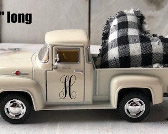 Farmhouse Decor,Buffalo Check Truck, Truck Decor, Metal Truck,Farmhouse Truck, Buffalo Check Decor, Metal Farm Truck, Tiered Tray Decor