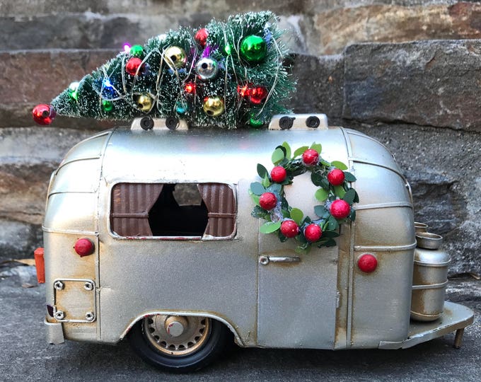 Christmas Airstream Camper,christmas Camper,camper Christmas Tree