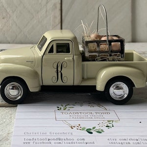 Metal Farm Truck, Personalized Truck, Farmhouse Decor, Tiered Tray Decor,Farmhouse Truck Decor, Cream Pickup Truck, Farm Truck,Pickup Truck