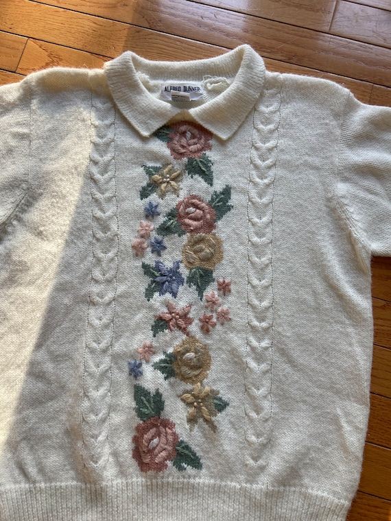 Vintage Alfred Dunner PM embroidered sweater, flor