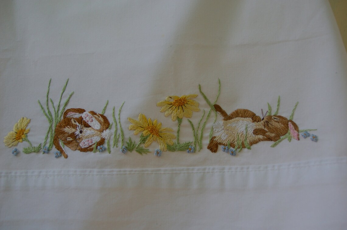 Hand Embroidered Baby Sheet Bunnies PDF Pattern & Needlework