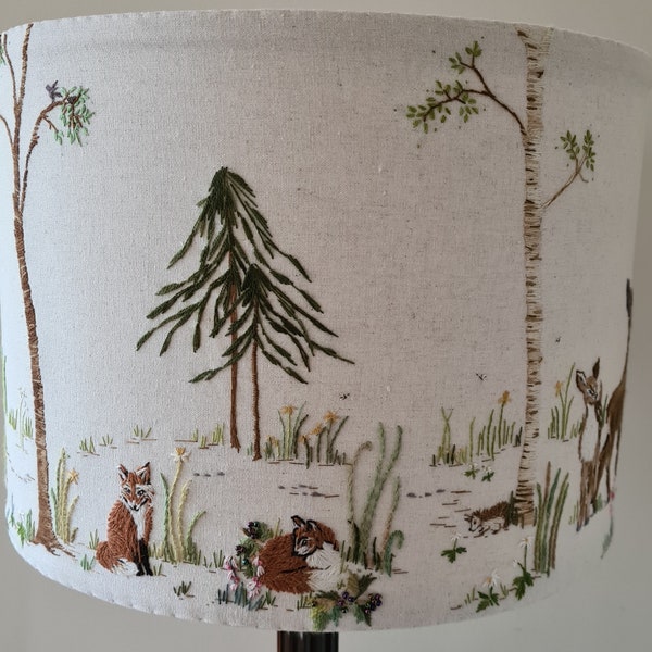 Hand Embroidery Lampshade Pattern. WOODLAND theme lampshade. Forest theme Modern hand embroidery. PDF pattern & instructions by TAETIA