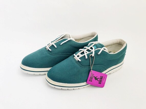 Vintage LA Gear City Heights Canvas Sneakers Shoes