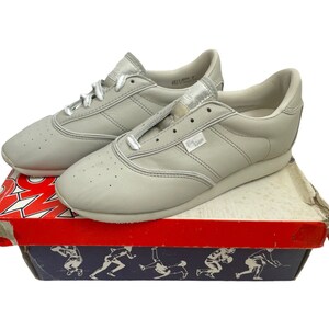 vintage pony trimmer sneakers shoes womens size 7 deadstock NIB 80s