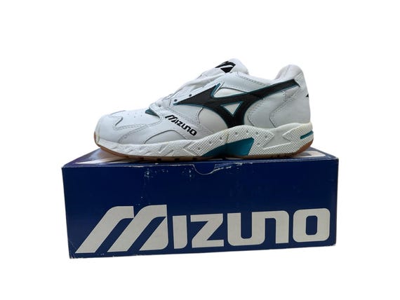 Vintage Mizuno Indoor Volleyball Shoes Sneakers Womens Size 7