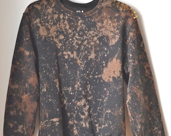 Galaxy Sweatshirt Gold Shoulder Spikes Size Small