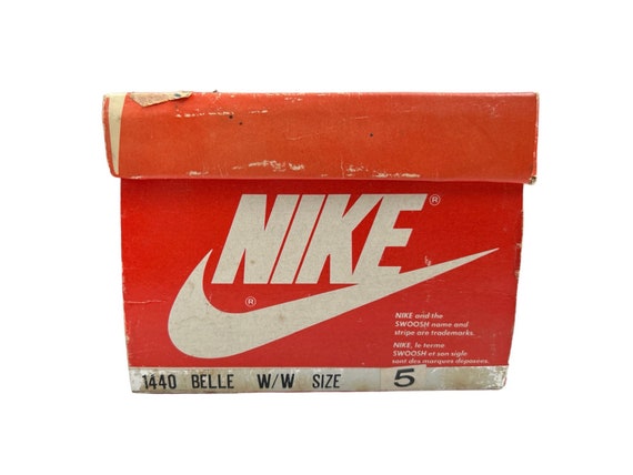 vintage nike belle sneakers shoes womens size 5 d… - image 10