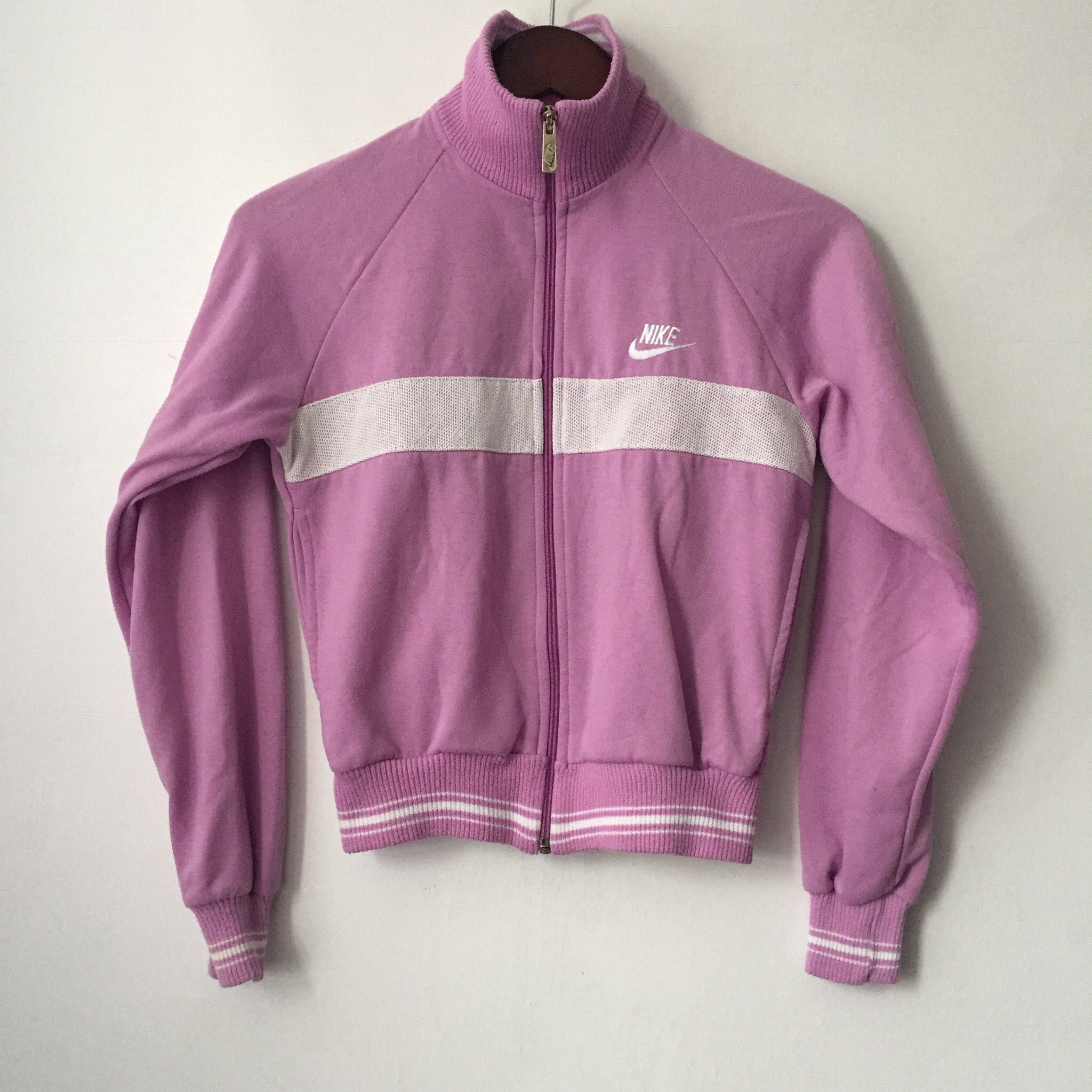 nike vintage jacket womens