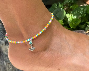 Tobillera colorida de cuentas en tonos pastel con dije de ancla, tobillera de ancla, tobillera de cuentas, tobillera náutica, tobillera tropical de ancla, tobillera en tonos pastel