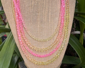 Quatre rangs, ombré, collier multi-rangs en cristal néon, beau collier limonade rose néon, collier de perles de cristal néon