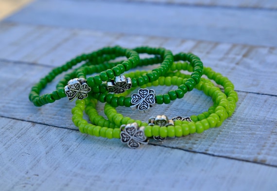 Dainty, Women's Green Seed Beaded Bracelet With Antique Silver
