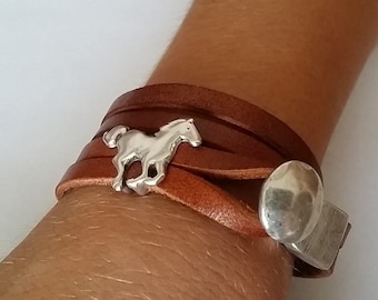 Equestrian Leather Horse Bracelet, Unisex Double Wrap bracelet, rider gift