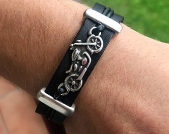 MATOKLI Leather Bracelet付き！【日本限定盤】B.A.P V-112097504_2_565.jpg?pristine