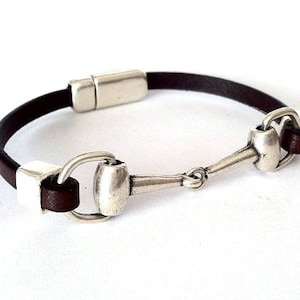 Snaffle bit bracelet, Minimalist Leather bracelet, Unisex Bracelet, horse bracelet, horse lovers gift, birthday gifts