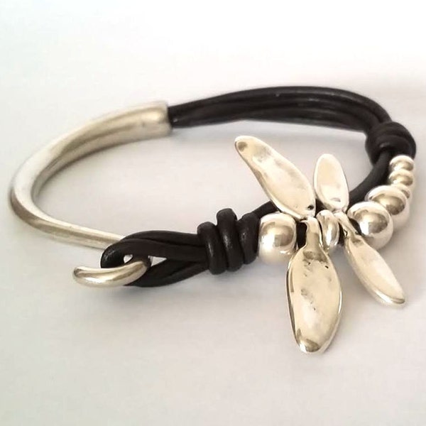 dragonfly bracelet, silver beads leather bracelet for women, beaded bracelet, gift for her, Mother’s Day gift, Mother’s Day gift