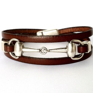 Paardenarmband, leren armband, trensarmband, wikkelarmband, paardensportsieraden, bitarmband, cadeau voor mannen, cadeau paardenliefhebbers