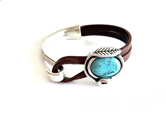 Bracelet Manchette Émaillé Turquoise - Fermoir Épingle - Largeur 3,8 Cm - Tour De 18 Cm - Occasion