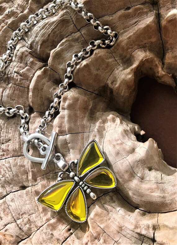 Butterfly chunky cheap chain necklace