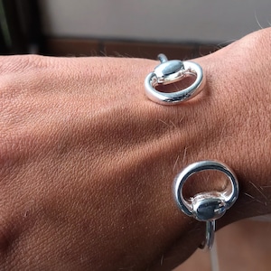 Snaffle Bit bracelet, gift for horsewoman or rider, horse bracelet, gift for horse lovers, adjustable bracelet, rigid bracelet