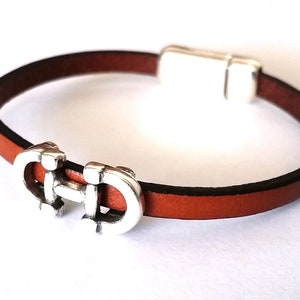 Minimalistiskt läderbettarmband, silverpläterade hästsmycken present