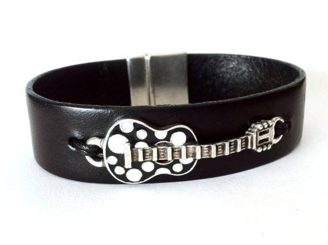 Buy Silver Guitar Bracelet, Music Bracelet, Guitar Bracelet, Gift for  Guitarist, Music Jewelry, Chain Guitar Bracelet Online in India - Etsy
