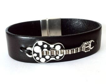 Leren herengitaararmband, zamak rockmuziekmanchet, gitaristcadeau