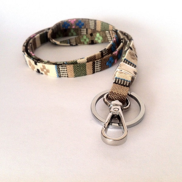 Gewebtes Schlüsselband, ethnisches Schlüsselband, Ausweishalter, Boho-Schlüsselanhänger, Boho, Schlüsselband, Stoff, vegan, Boho-Lanyard, Azteken-Lanyard