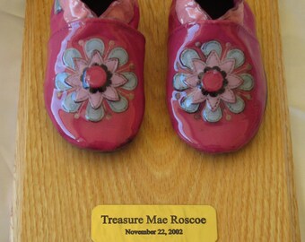 Style 1000W Preserved Baby Shoe on Wood Base