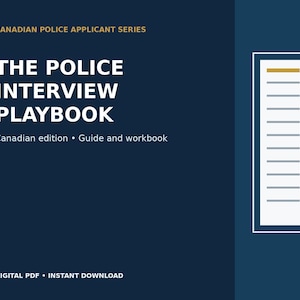 Puede incluir: Una portada de libro azul oscuro titulada The Police Interview Playbook, Canadian edition, Guide and workbook, de la serie Canadian Police Applicant Series. El diseño presenta texto blanco, una barra dorada y una lista vertical a la derecha.