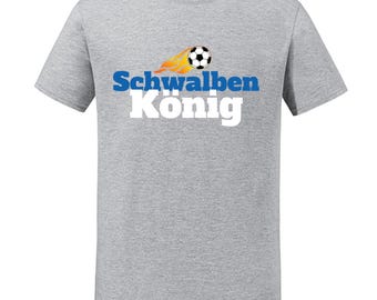 Schwalben König – Fußball T-Shirt für Erwachsene, S–XXL