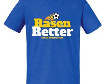 Rasen Retter – personalisierbares Fußball T-Shirt mit Vereinsname, Erwachsene S–XXL