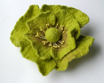 Flower pin, felted wool jewelry, green felt corsage, gifts for her, brooch for women, boho style, girlfriend present, mothers day gift