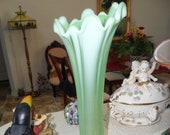 1900s Antique Jefferson Glass Tall Green Opalescent Swung Glass Vase Sunburst Hallmark Base Mint Cond. 12.5 quot T x 4.5 quot W 3.5 quot Dia Base