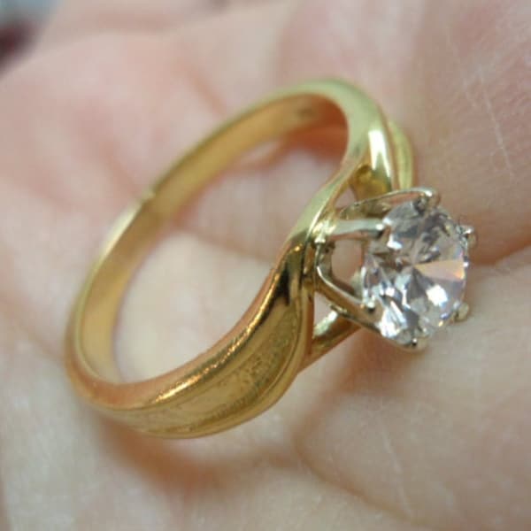 18K Yellow Gold Ring Setting for engagement ring; Solitaire Ring; Size 8.25; for your own diamond; 4.1 grtw