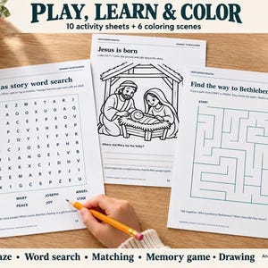 Peut inclure: Un ensemble de feuilles d'activités imprimables intitulées Play, Learn & Color comprenant un jeu de mots sur l'histoire de Noël, une page de coloriage de la nativité avec le texte Jesus is born et un labyrinthe Find the way to Bethlehem.