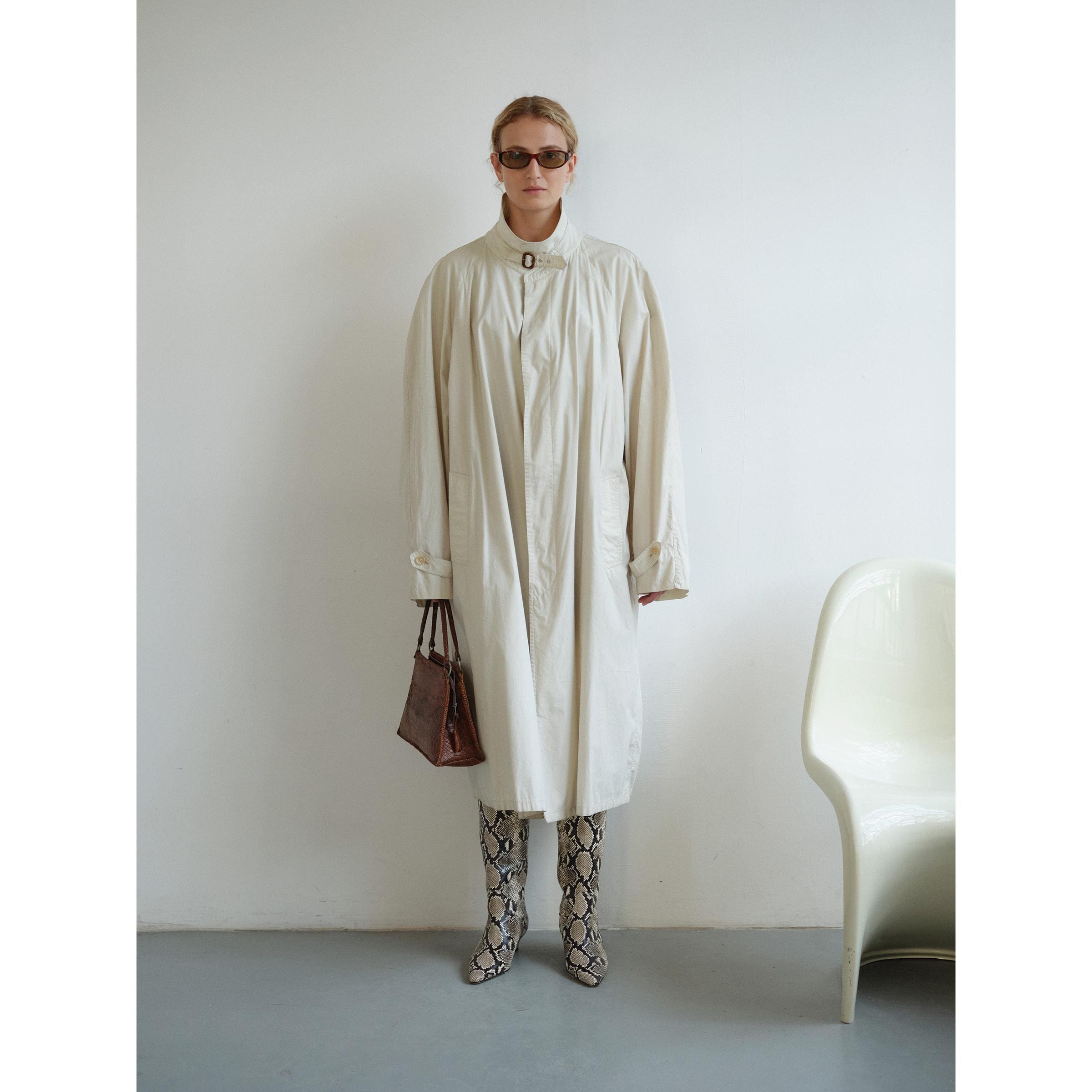 Herno, Vintage Herno Coat | Cream Long Coat | Made in Italy | Classic Button-Front Outerwear | L/XL