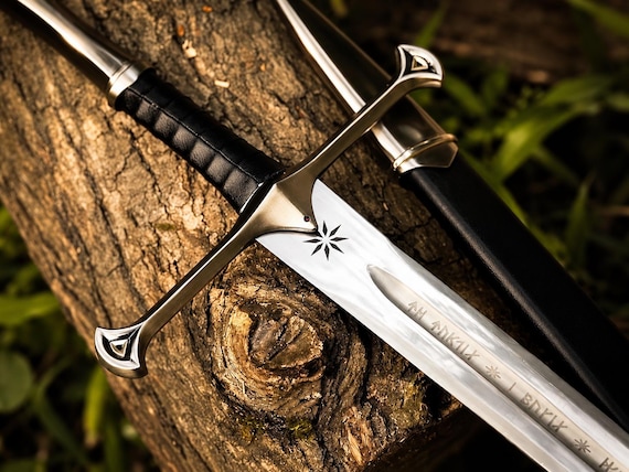 Andúril Sword, Aragorn Fantasy Collectible, Stainless Steel Blade, Leather Grip (40 Inch)