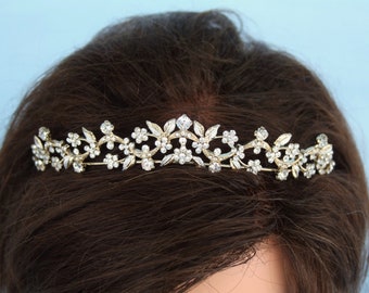 Gold and silver Wedding Diadem with Rhinestones, Bridal Crown, Dazzling Tiara for the Radiant Bride.