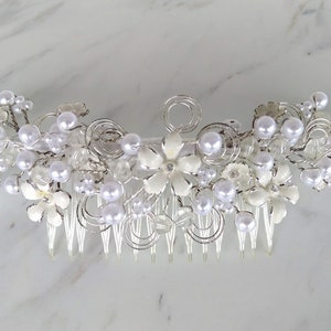 Pearl wedding tiara Headpiece for the bride Hair jewelry for the ball image 5