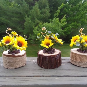 Ensemble de 3 Mini Jardinières artisanales rustiques, Tournesols Artificiels, Cadeau unique d'hôtesse, crémaillère ou pour la St-Valentin.