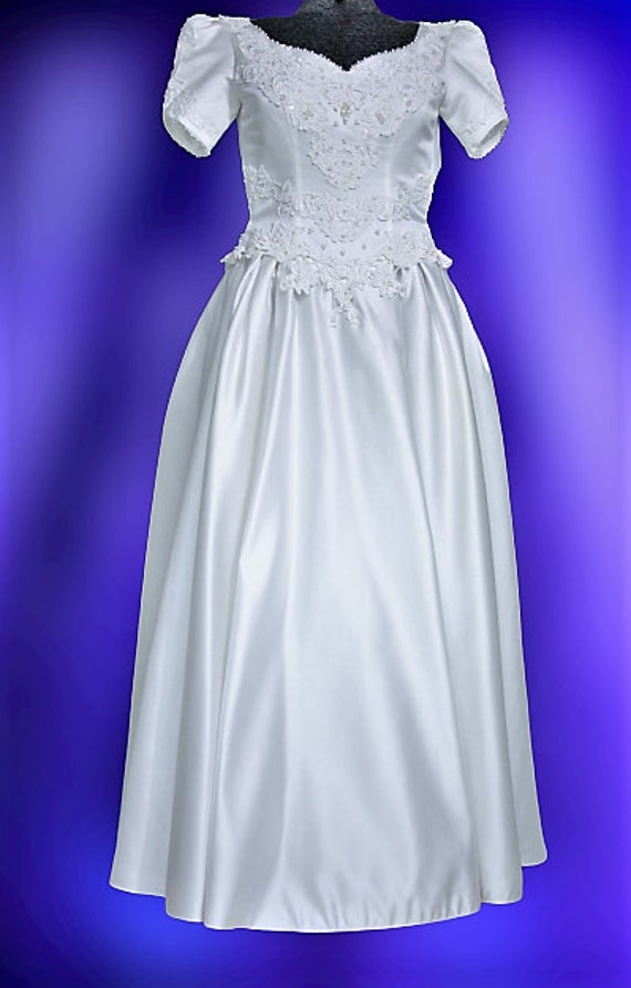 Vintage 1990's Satin wedding gown Princess style … - image 2