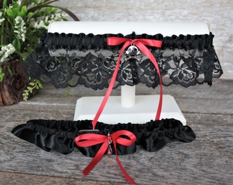Red & Black Gothic Bridal Garter Set with Skull Charm. Bachelorette Party Gift Idea