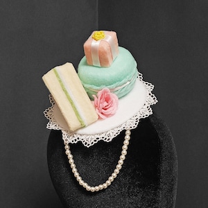 Süßer Teeteller Fascinator der Königin ~ auf Bestellung hergestellt