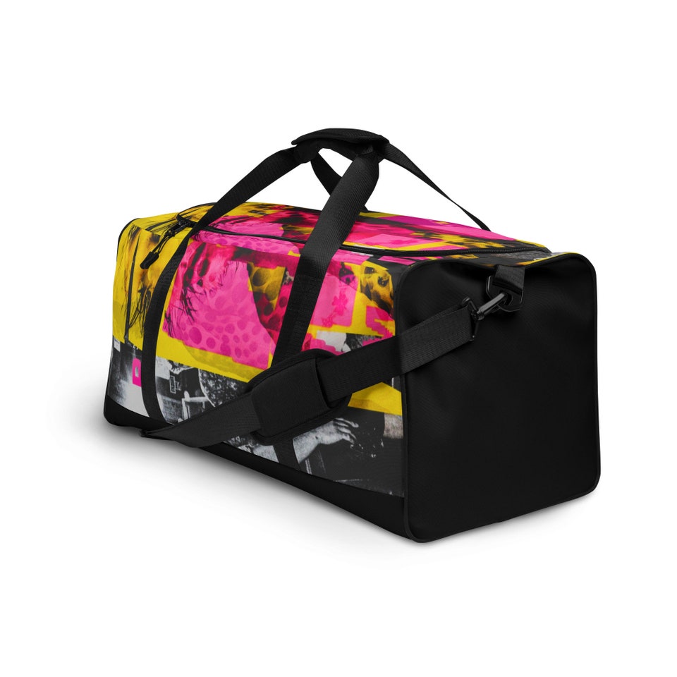 Discover Graphic Art Duffle bag