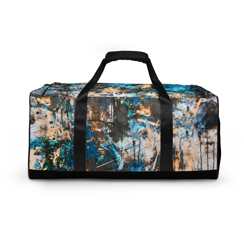 Discover Graphic Art Duffle bag