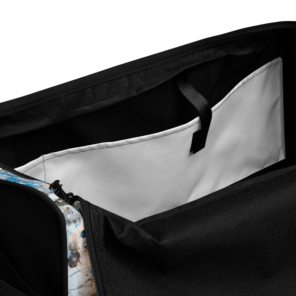 Discover Graphic Art Duffle bag