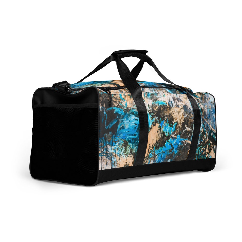 Discover Graphic Art Duffle bag