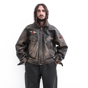 Veste carrée en cuir effet vieilli des années 80.  Blouson camionneur en cuir Cuir effet vieilli marron clair Français vintage